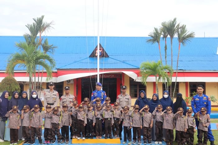 Ditpolairud Polda Kaltim Sambut Hangat Kunjungan Yayasan Rumah Auliyaa Diin 