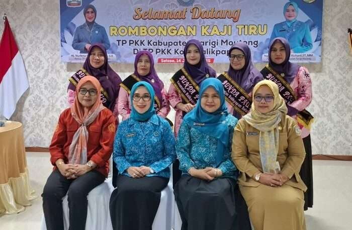 TP-PKK Kota Balikpapan menyambut hangat kedatangan TP-PKK Kabupaten Parigi Moutong, di Kantor PKK Kota Balikpapan pada Selasa (14/1/2025). Foto: BorneoFlash/Ist