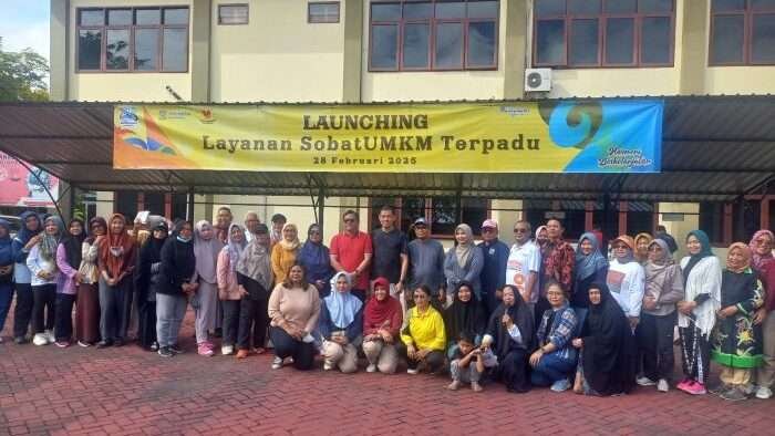 DKUMKMP Kota Balikpapan melaunching platform Sobat UMKM, di Halamam Kantor DKUMKMP Balikpapan, pada hari Jumat (28/2/2025). Foto: BorneoFlash/Niken Sulastri