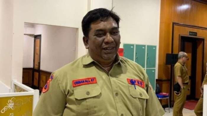 Kepala Badan Penanggulangan Bencana Daerah Kota Balikpapan, Usman Ali. Foto: BorneoFlash/Niken Sulastri