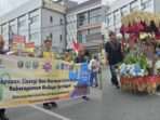 Paguyuban Ikatan Keluarga Besar (Ikabes) Sriwijaya Balikpapan Turut meriahkan Pawai Budaya Nusantara Rangkaian Perayaan Hari Jadi ke-128 Kota Balikpapan, pada Minggu (16/2/2025) sore. Foto: HO/Ikabes Sriwijaya Balikpapan
