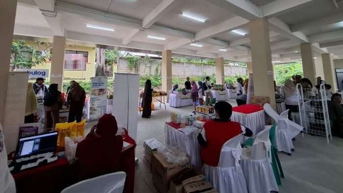 Pasar Murah yang berlangsung pada 24-28 Februari 2025 di Aula Graha Kelurahan Gunung Bahagia. Foto: BorneoFlash/Niken Sulastri