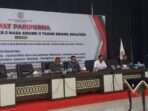 Rapat paripurna Dewan Perwakilan Rakyat Daerah (DPRD) Kota Balikpapan, berlangsung di Gedung Parkir Klandasan Lantai 8, pada hari Selasa (11/2/2025). Foto: BorneoFlash/Ardian