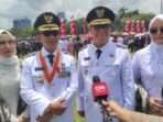 Wali Kota Balikpapan H. Rahmad Mas'ud, SE, ME dan Wakil Wali Kota Balikpapan Dr. Ir. H. Bagus Susetyo, MM periode 2025-2030, didampingi Istri di Istana Kepresidenan, Jakarta, pada Kamis (20/2/2025). Foto: BorneoFlash/Ist