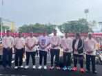 Wali Kota Samarinda, Andi Harun bersama Forkopimda saat kegiatan jalan santai Dalam rangka memperingati Hari Jadi ke-357 Kota Samarinda dan Hari Ulang Tahun ke-65 Pemerintah Kota (Pemkot) Samarinda di GOR Segiri, pada Minggu (9/2/2025). Foto: BorneoFlash/Nur Ainunnisa