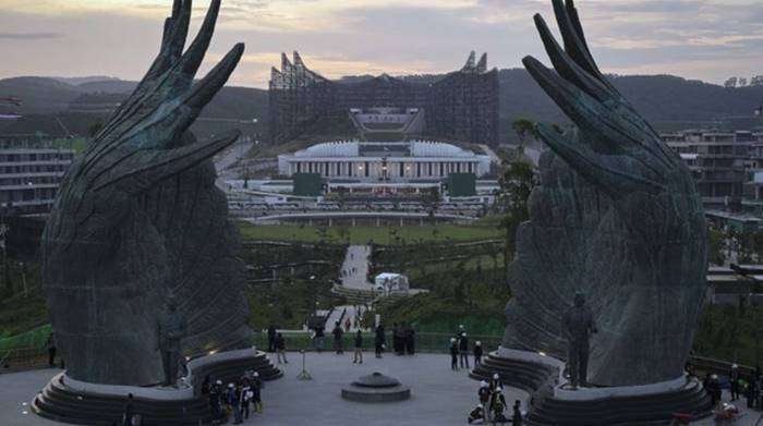 Kepala OIKN Basuki Hadimuljono mengatakan investasi senilai Rp6,49 triliun bakal groundbreaking oleh BUMN hingga swasta. (Foto: FAUZAN) Kepala OIKN Basuki Hadimuljono mengatakan investasi senilai Rp6,49 triliun bakal groundbreaking oleh BUMN hingga swasta. (Foto: FAUZAN)