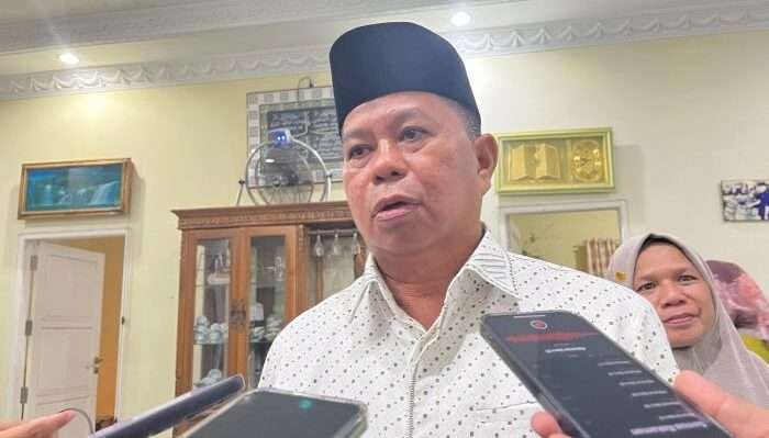 Asisten II Sekretaris Daerah Kota Samarinda, Marnabas Patiroy. Foto: BorneoFlash/Nur Ainunnisa