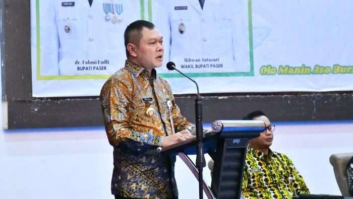 Bupati Paser, Fahmi Fadli. Foto: BorneoFlash/Ist