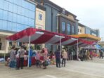 Gelaran Bazar Ramadan yang diadakan Polresta Balikpapan yang berlangsung sejak 19 hingga 21 Maret 2025 di halaman Mapolresta Balikpapan. Foto: HO/Humas Polresta Balikpapan