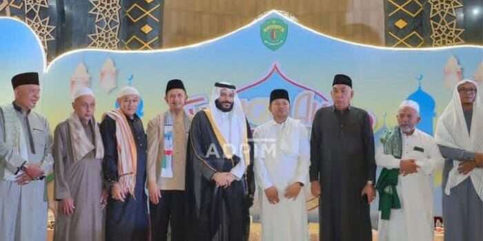 Tabligh Akbar Bersama Syekh Abdurrahman Al 'Ausy, Gubernur Rudy Mas'ud Ajak Warga Kaltim Perkuat Keimanan