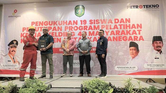 Head of Communication, Relations & CID PHM Frans Alexander A. Hukom berharap program sertifikasi Welder 4G ini dapat memberikan dampak ekonomi masyarakat di Kabupaten Kukar. Foto: HO/PHM
