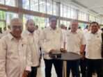Mantan Wali Kota Bontang, Basri Rase resmi dikukuhkan sebagai Ketua Komite Tetap (Komtap) Kadin Koordinator Wilayah Kalimantan untuk periode 2024-2029, pada Jumat (14/3/2025). Foto: BorneoFlash/Ist