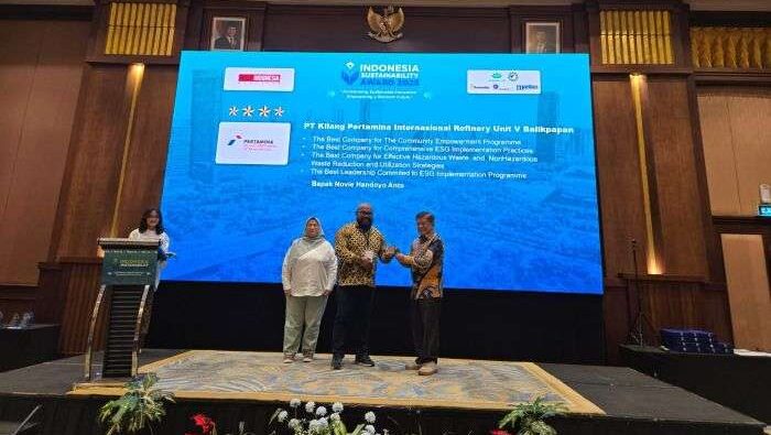 PT KPI Unit Balikpapan berhasil meraih empat penghargaan di Indonesia Sustainability Awards (ISA) Tahun 2025, pada Sabtu (28/2/2025). Foto: HO/KPI Unit Balikpapan