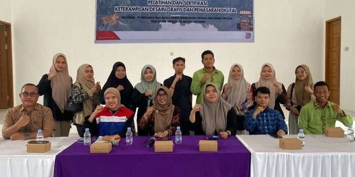 PT Pertamina Hulu Sanga Sanga (PHSS) berikan Pelatihan dan Sertifikasi Desain Grafis serta Pemasaran Digital bagi masyarakat Desa Handil Terusan,  pada 11–24 Februari 2025. Foto: HO/PHSS