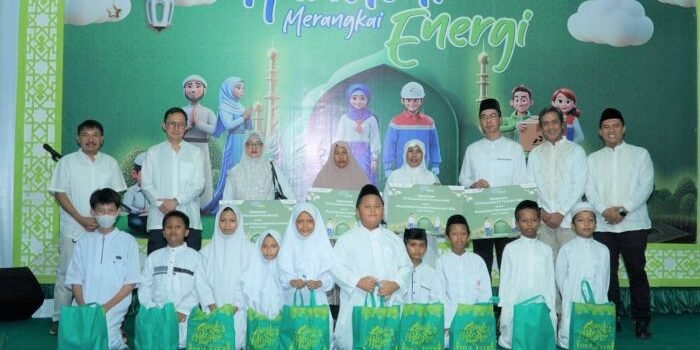 Lebih dari 600 anak yatim dari 23 panti asuhan menerima manfaat dari program berbagi oleh PT Pertamina Hulu Indonesia (PHI). Foto: HO/PHI