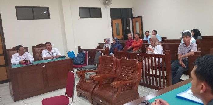 Sidang Gugatan Tol Balikpapan-IKN yang digelar di Pengadilan Negeri (PN) Balikpapan, pada Selasa (18/3/2025). Foto: BorneoFlash/Agung Putra