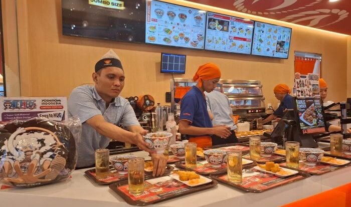 YOSHINOYA adalah restoran BEEF BOWL No. 1 di Jepang yang berdiri sejak tahun 1899 di Tokyo, Jepang. Kini Hadir di Jalan MT. Haryono Balikpapan, hari Selasa (25/3/2025). Foto: BorneoFlash/Niken Sulastri