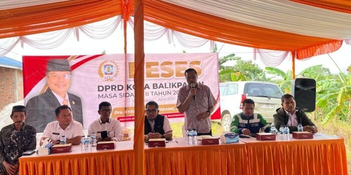 Anggota DPRD Kota Balikpapan, Syarifuddin Oddang menggelar kegiatan reses di RT 21, Kelurahan Karang Joang, Kecamatan Balikpapan Utara, pada hari Rabu (23/4/2025). Foto: BorneoFlash/Ardian