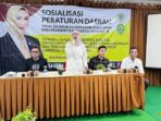 Anggota DPRD Provinsi Kaltim, Shemmy Permata Sari saat Sosialisasi Peraturan Daerah (Sosper) keempat yang digelar di Ballroom Hotel Tiara Surya, Jalan Bhayangkara, Bontang Utara, pada Minggu (13/4/2025). Foto: BorneoFlash/IST