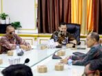 Entry meeting antara Pemkab PPU dan Tim Badan Pemeriksa Keuangan (BPK) RI Perwakilan Kalimantan Timur (Kaltim), Jumat (11/4/2025). Foto: HO