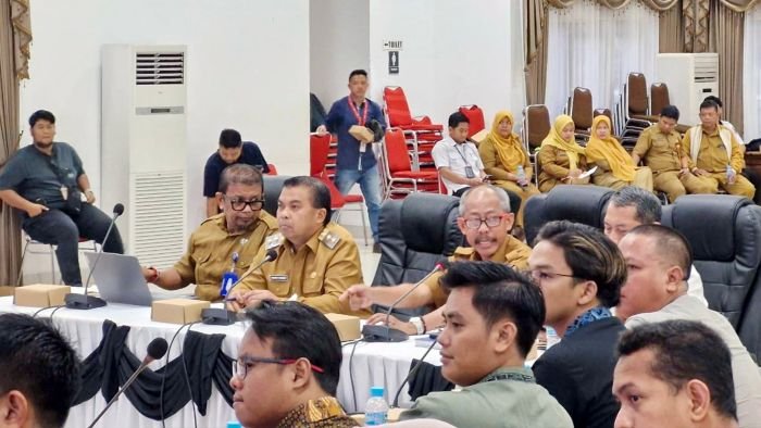 Forum pertemuan antara pemerintah dan perwakilan perusahaan di Pendopo Rumah Jabatan Wali Kota, Selasa (15/4/2025). Foto: BorneoFlash/IST