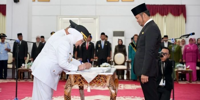 Lantik Bupati dan Wabup Berau, Gubernur Rudy Tegaskan Pentingnya Sinergi dan Infrastruktur