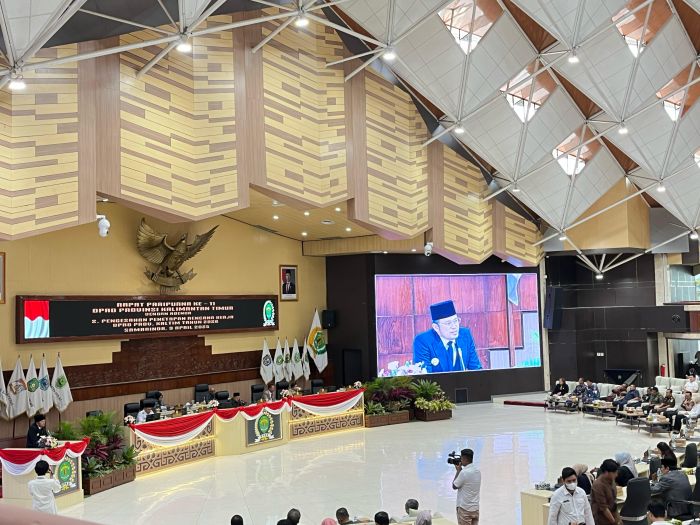 Rapat Paripurna DPRD Kaltim: Gubernur Rudy Soroti Kolaborasi Eksekutif-Legislatif dalam Peningkatan Kinerja Pemprov