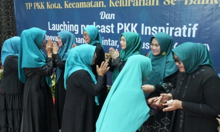 Halal Bihalal TP-PKK Kota Balikpapan di Kebun Raya Balikpapan, pada Rabu (30/4/2025). Foto: BorneoFlash/Niken Sulastri