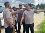Komisi III DPRD Kota Balikpapan melakukan inspeksi lapangan ke Jalan Tepo, Kilometer 10, Kelurahan Karang Joang, Kecamatan Balikpapan Utara, Senin (14/4/2025). Foto: BorneoFlash/Ardian