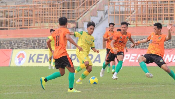 Pertandingan Liga 4. Foto : HO/pssi.org