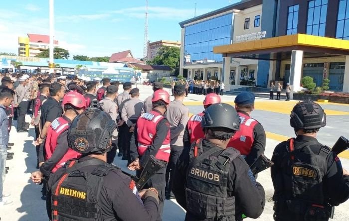 Satgas Operasi Ketupat Mahakam Turun Tangan Bantu Evakuasi Nelayan Hilang di Pantai Teritip