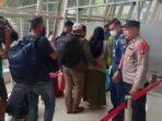 Polsek Kawasan Pelabuhan Semayang Siapkan Personil Cadangan dan Gencarkan Imbauan Kamtibmas di Pelabuhan Semayang, Balikpapan, Sabtu (5/4/2025). Foto: HO/Humas Polresta Balikpapan