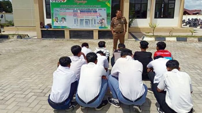 Sebanyak 15 pelajar di Kota Bontang diamankan oleh Satuan Polisi Pamong Praja (Satpol PP) saat terjaring razia pada Senin (14/4/2025). Foto: BorneoFlash/IST