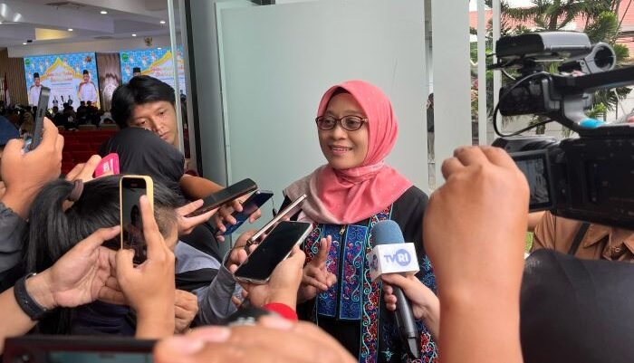 Sekretaris Daerah Provinsi Kaltim, Sri Wahyuni. Foto: BorneoFlash/Nur Ainunnisa