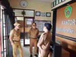Wakil Bupati PPU, Abdul Waris Muin melakukan sidak ke sejumlah kantor kelurahan, Senin (14/4/2025) pagi. Foto: BorneoFlash/IST