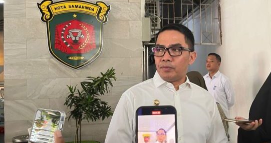 Wali Kota Samarinda, Andi Harun Tegaskan Program Bantuan Dampak BBM Oplosan . Foto: BorneoFlash/Nur Ainunnisa