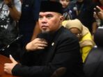 Anggota DPR fraksi Gerindra Ahmad Dhani mengikuti sidang etik di Mahkamah Kehormatan Dewan DPR, Kompleks Parlemen, Senayan, Jakarta, Rabu (7/5/2025). (Foto : Rivan Awal Lingga)