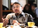 Foto: Direktur Utama Pertamina New & Renewable Energy, John Anis menyampaikan paparan dalam Coffee Morning CNBC Indonesia di Jakarta, Jumat (16/5/2025). (Tri Susilo)