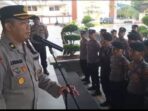 Kabag Ops Polresta Balikpapan Kompol Jajat Sudrajat, S.H. Pimpin Apel pengamanan aksi demo damai yang digelar oleh Aliansi Mahasiswa Balikpapan bersama sejumlah Ormas, pada Rabu (21/5/2025). Foto: HO/Humas Polresta Balikpapan