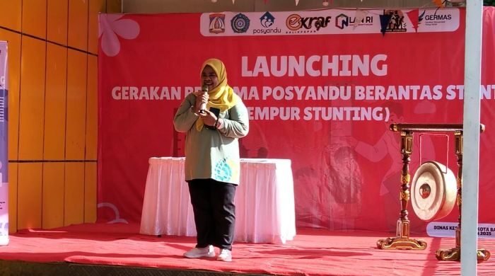 Kepala Dinas Kesehatan Kota (DKK) Balikpapan, Alwiati Saat Launching Program Gempur Stunting di Taman Bekapai Balikpapan. Foto: BorneoFlash/Ardian