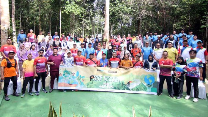 PHKT menggelar acara Closing PERTAMOVE Wellness Challenge 2024–2025 yang dirangkai dengan Peringatan Hari Bumi Sedunia 2025, di Kebun Raya Balikpapan (KRB), pada Rabu (30/04/2025). Foto: HO/PHKT
