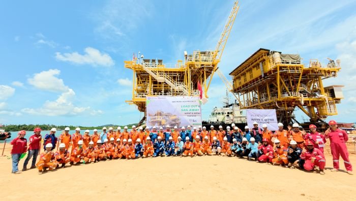 PHM menggelar seremoni sail away tahap kedua untuk topside platform WPN7 dan WPN8 dalam Proyek Sisi Nubi AOI (SNB AOI) di lapangan milik PT Meindo Elang Indah di Tanjung Pinang, Kepulauan Riau, pada 6 Mei 2025. Foto: HO/PHM