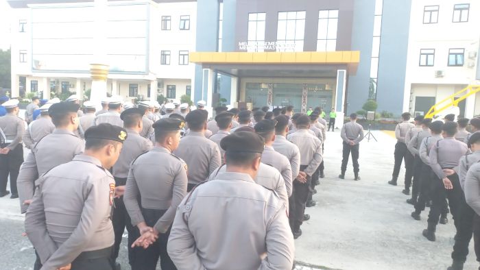Polresta Balikpapan Gelar Apel Siaga PAM HUT REI ke-53 yang digelar di Kota Balikpapan dan Ibu Kota Nusantara (IKN), mulai Selasa, 13 Mei hingga Jumat, 16 Mei 2025. Foto: HO/Humas Polresta Balikpapan