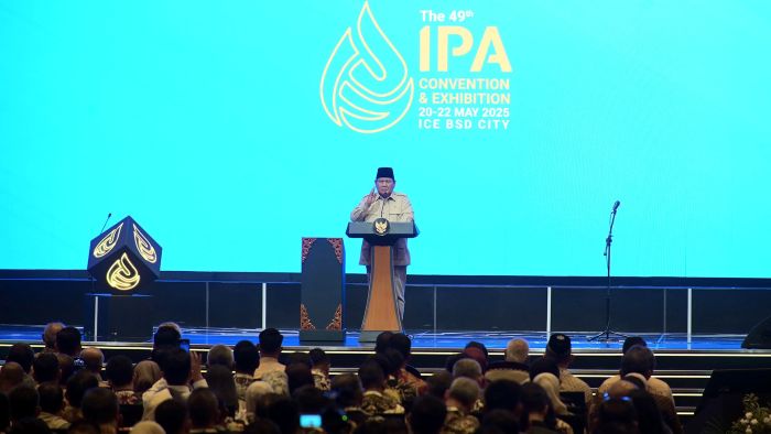 Presiden Republik Indonesia, Prabowo Subianto menyampaikan bahwa RI memiliki sumber daya gas yang cukup besar dalam ajang The 49th Indonesia Petroleum Association Convention and Exhibition (IPA Convex) 2025 di ICE BSD, Tangerang pada Rabu (21/5). Foto: HO/PLN
