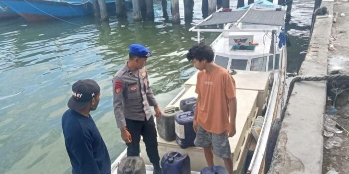 Satpolairud Polresta Balikpapan terus memperkuat langkah preventif dalam menjaga kamtibmas di wilayah perairan secara intensif, pada Jumat (9/5/2025). Foto: HO/Humas Polresta Balikpapan