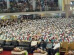 Sebanyak 645 peserta didik Yayasan Patra Dharma Mandiri Balikpapan, melaksanakan Khatmul Qur'an dan Imtihan Akbar dengan Metode Ummi secara bersamaan, di Balikpapan Sport Convention Center (BSCC)/DOME, pada hari Kamis (1/5/2025). Foto: BorneoFlash/Niken Sulastri