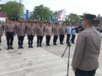Wakapolresta Balikpapan, AKBP Hendrik EB, S.H., S.I.K., Saat Pimpin Apel pengamanan Aksi Solidaritas AMKB di Balikpapan, Selasa pagi (20/5/2025). 