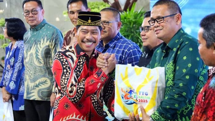 Wakil Bupati PPU, Abdul Waris Muin menyambut tamu daerah dalam acara gala dinner sebagai awal dimulainya kegiatan TTG ke-XI Tingkat Provinsi. Foto: HO/Dok. Humas Setdakab PPU