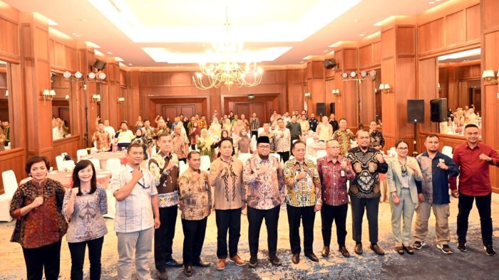 Wakil Bupati Paser, Ikhwan Antasari me-launching Pelatihan Berbasis Kompetensi (PBK) dan Non-PBK Tahun 2025 di Kota Balikpapan, Kamis (15/5/2025). Foto: BorneoFlash/IST