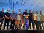 Wali Kota dan Wakil Wali Kota Samarinda, Andi Harun dan Saefuddin Zuhri didampingi Forkopimda membuka acara Samarinda Festival 2025. Foto: BorneoFlash/Nur Ainunnisa